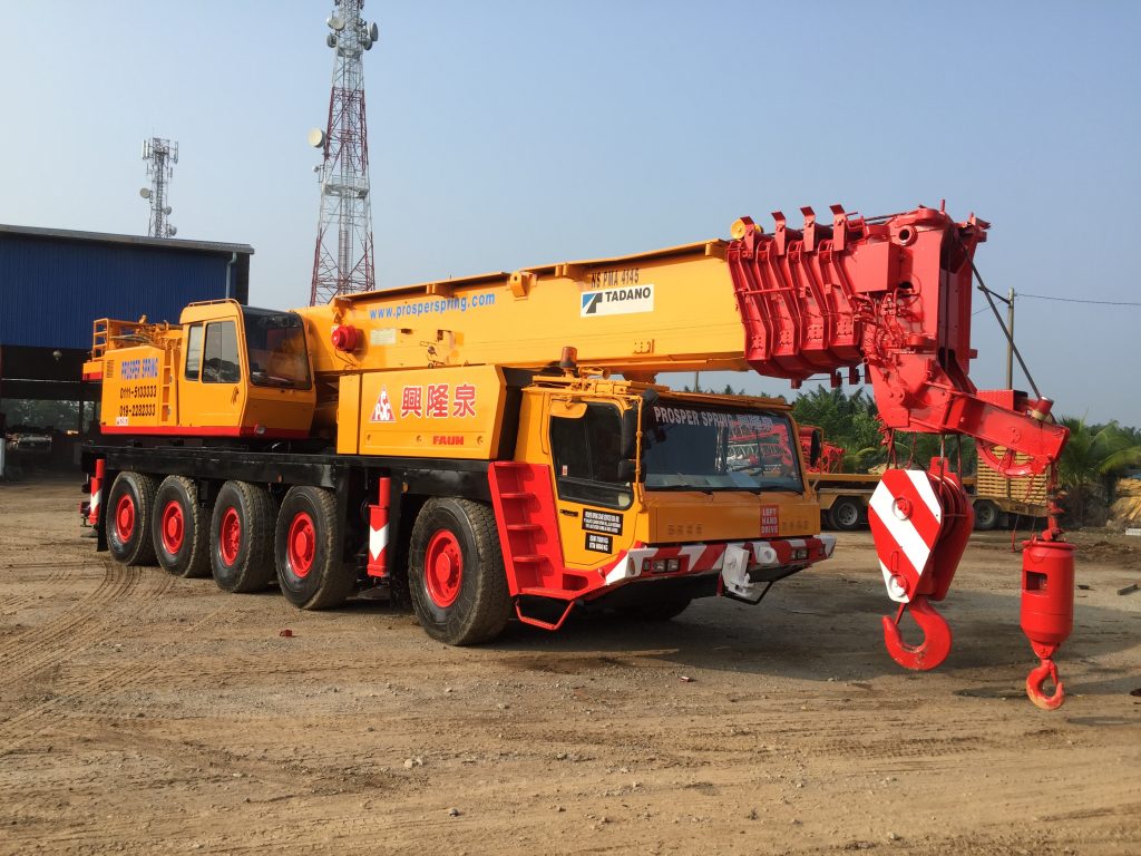 Tadano AR1200m